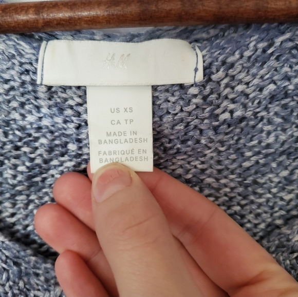 H&M Indigo Blue Knit Sweater size XS - Picture 4 of 5